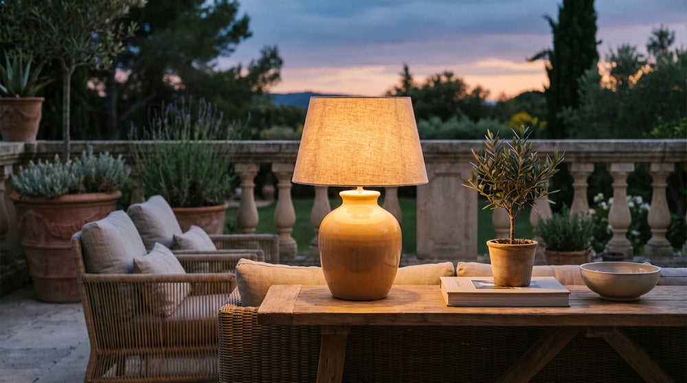 Wireless rechargeable outdoor table lamps