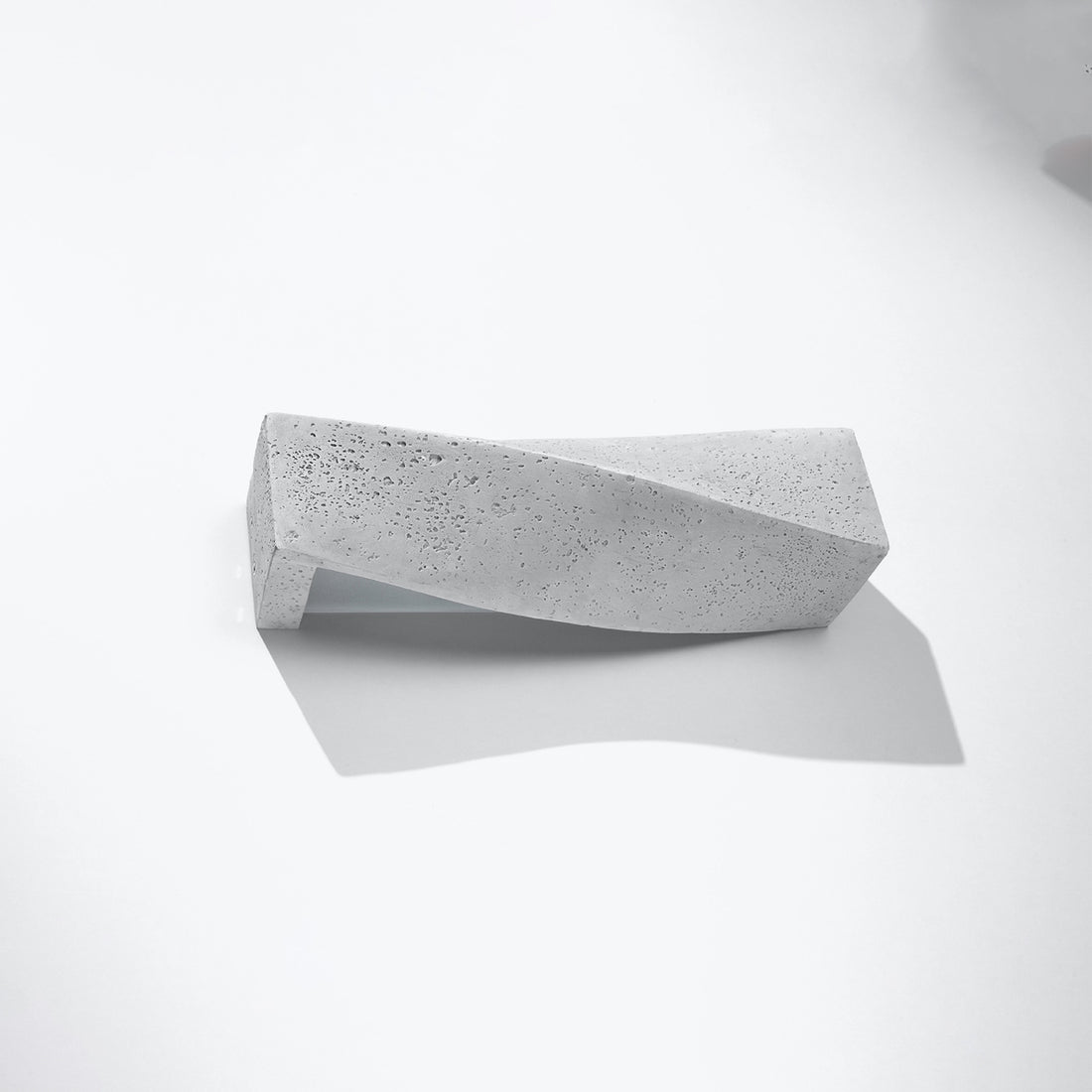 SIGMA concrete wall lamp