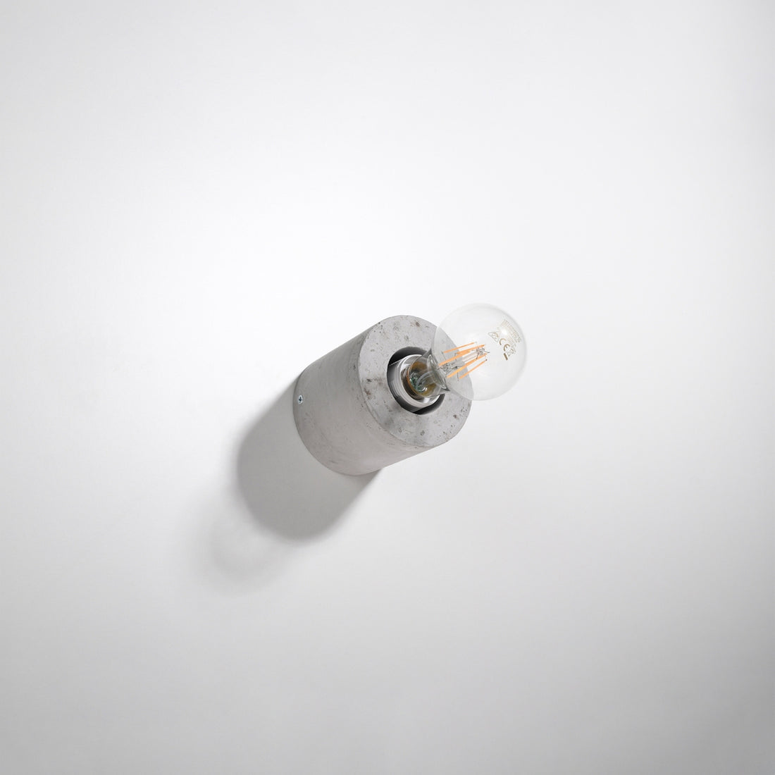 SALGADO concrete wall light