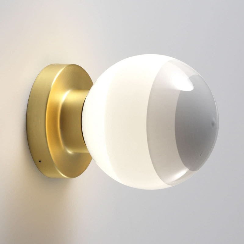 Applique murale LED Dipping Light A2 en verre, blanc et laiton, Ø 12,5 cm, 2700 K, 5,7 W, modèle 2