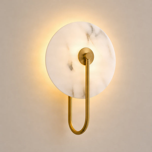 Applique murale LED Ruma en métal, albâtre et laiton, hauteur 31 cm