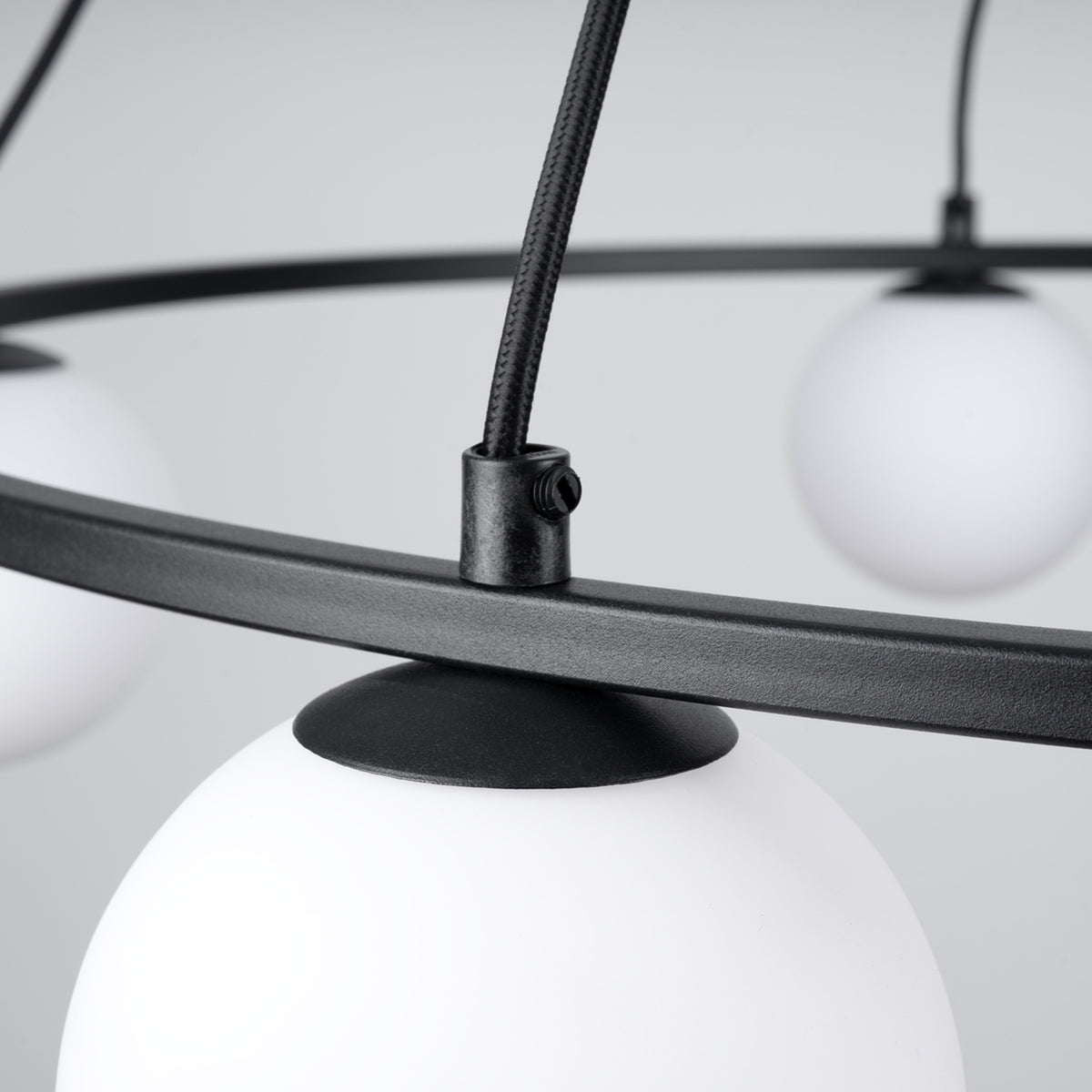 Lustre YOLI 5