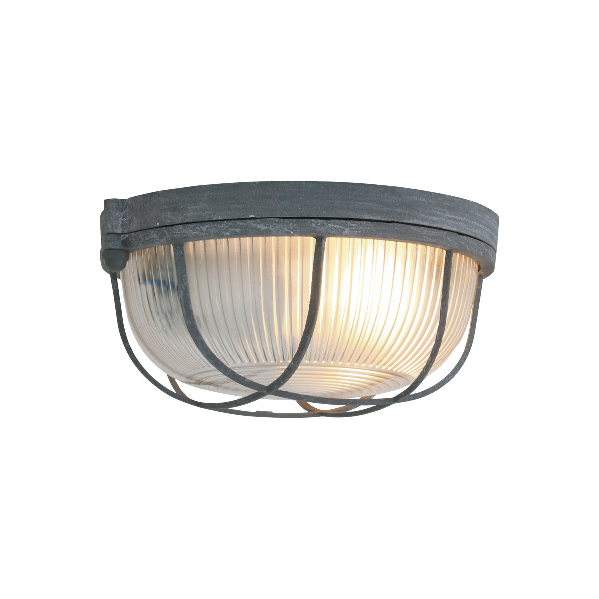 Luminaire présenté de trois quarts sur fond clair, panier métallique visible