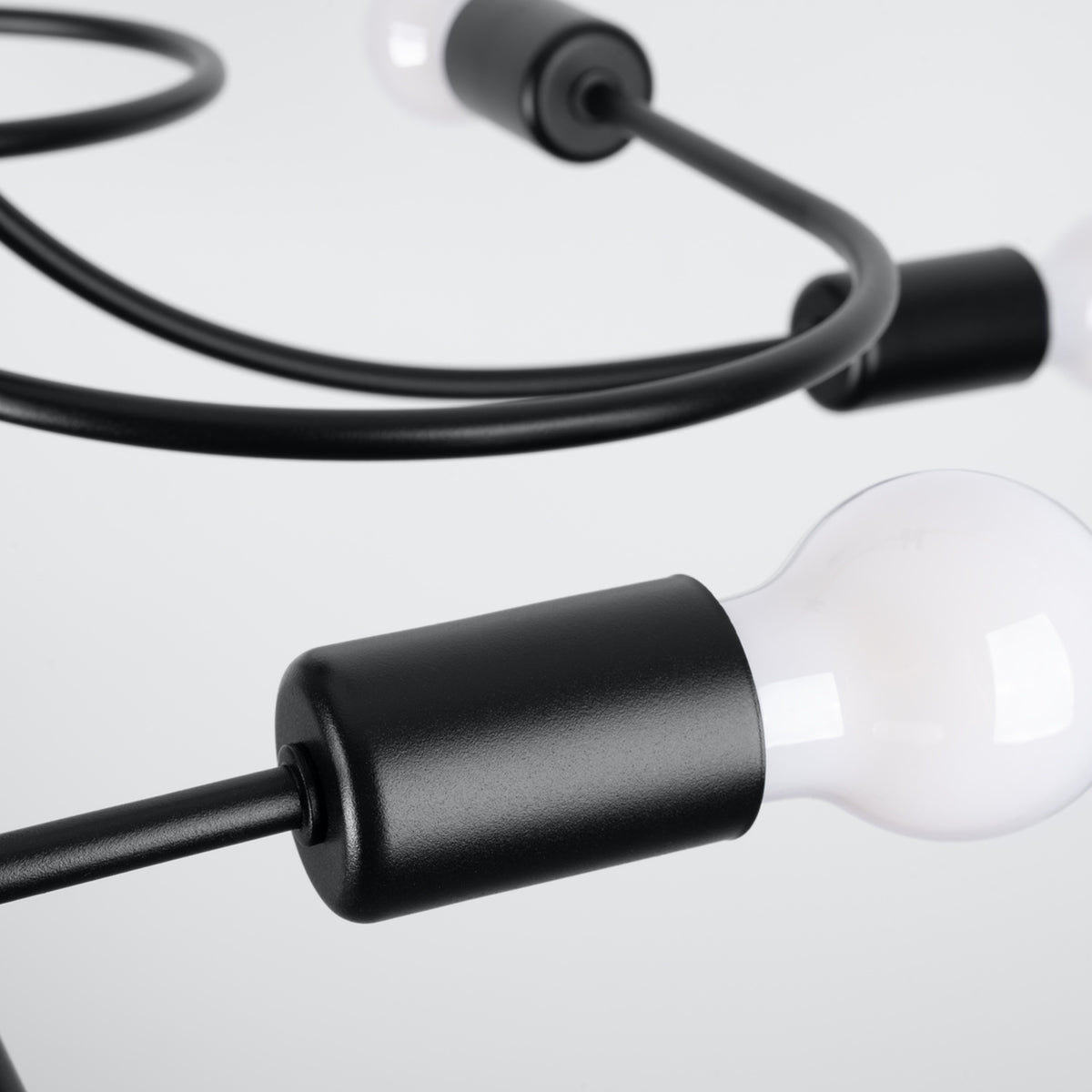 Lustre LEVAR 8 noir