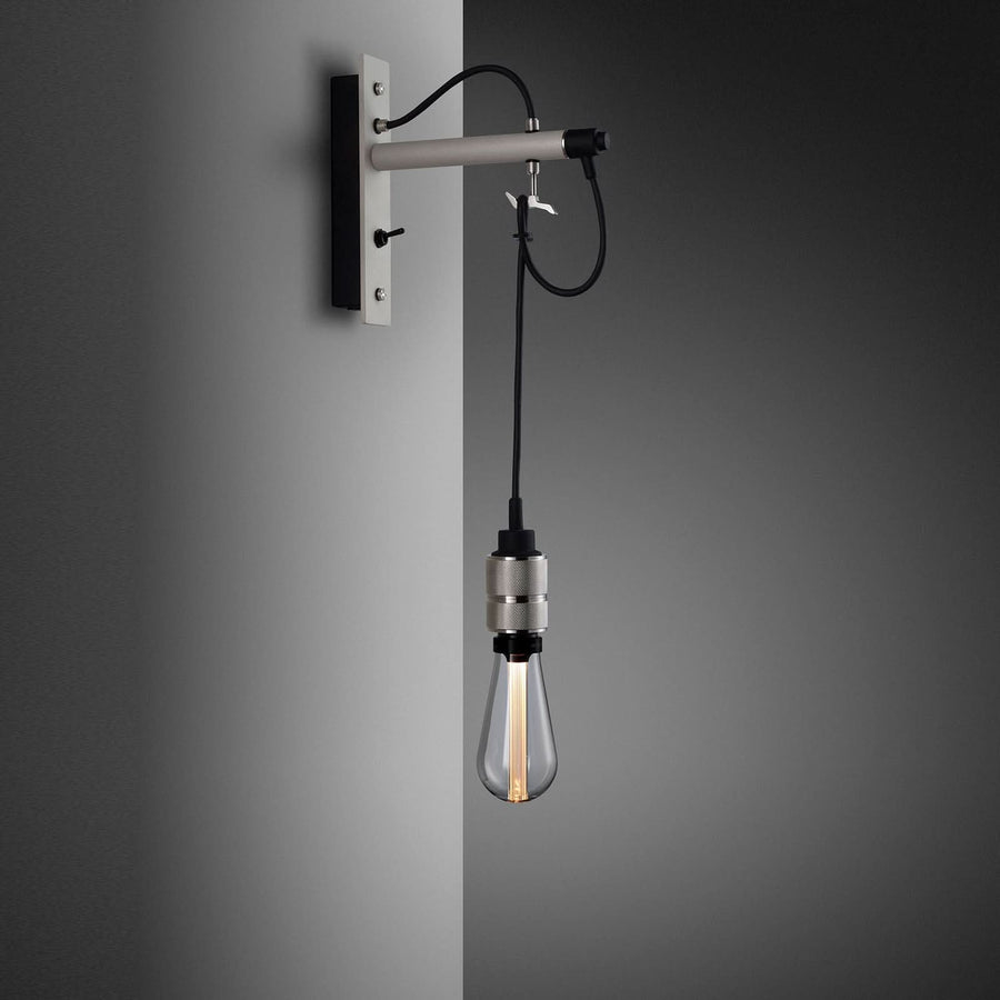 Applique murale Hooked Wall en acier, gris clair, 40 W