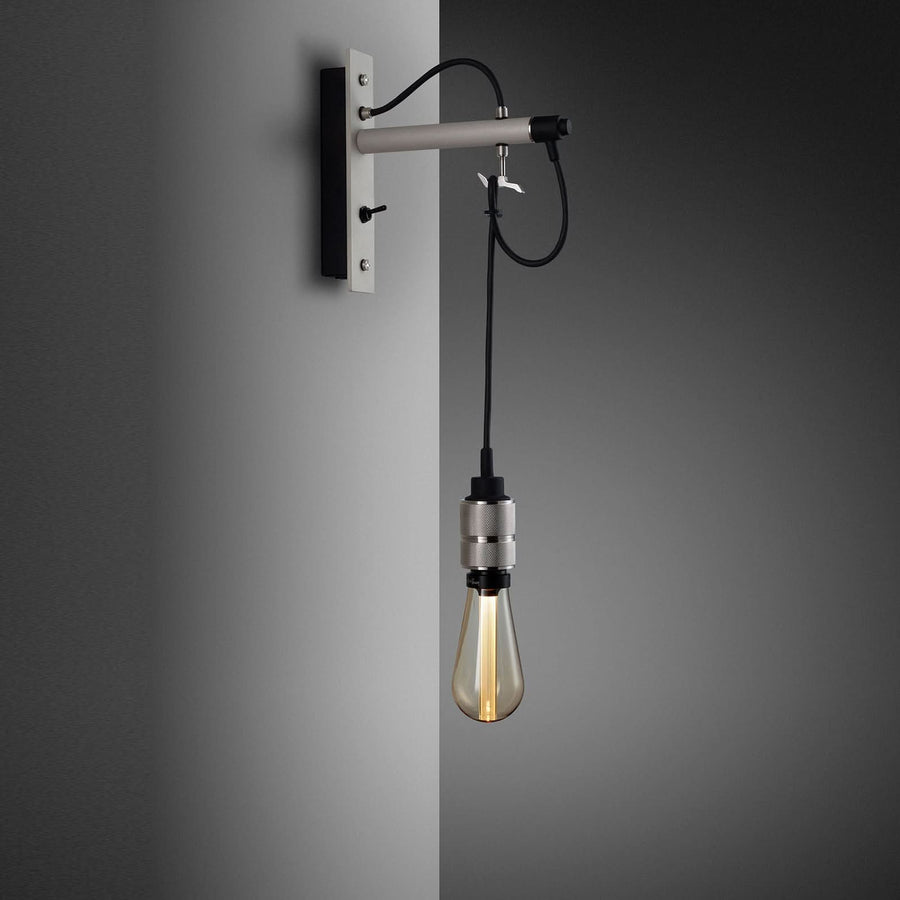 Applique murale Hooked Wall en acier, gris clair, 40 W