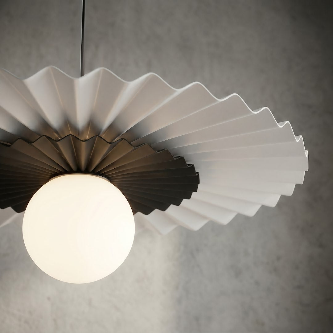Suspension Umbra noire, verre blanc