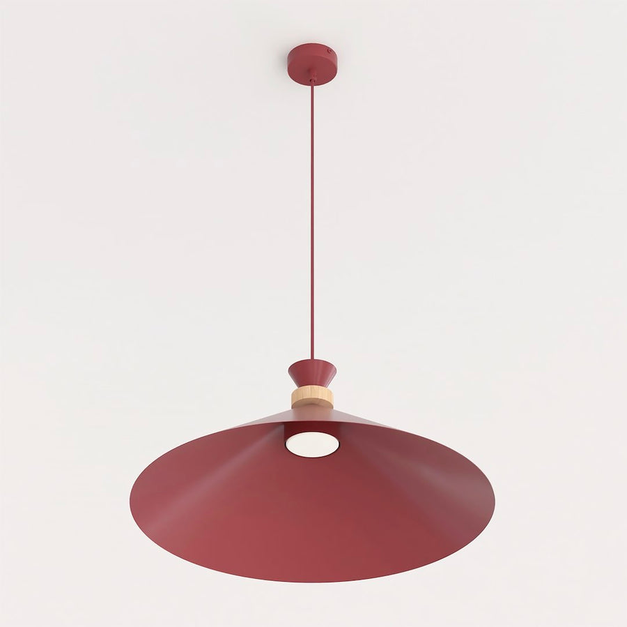 Vue de dessous dévoilant l'ouverture circulaire et l'intérieur rouge du luminaire