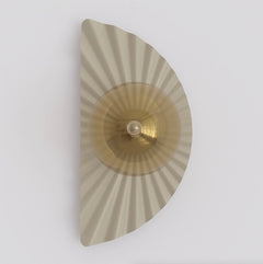 Applique murale Flora beige, verre ambré