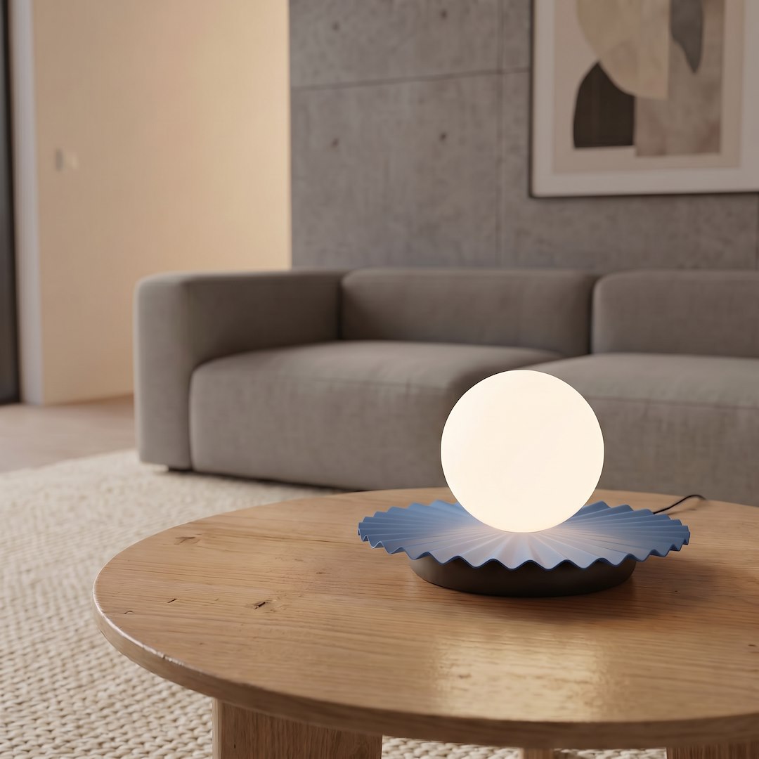 Lampe à poser Umbra bleue, verre blanc