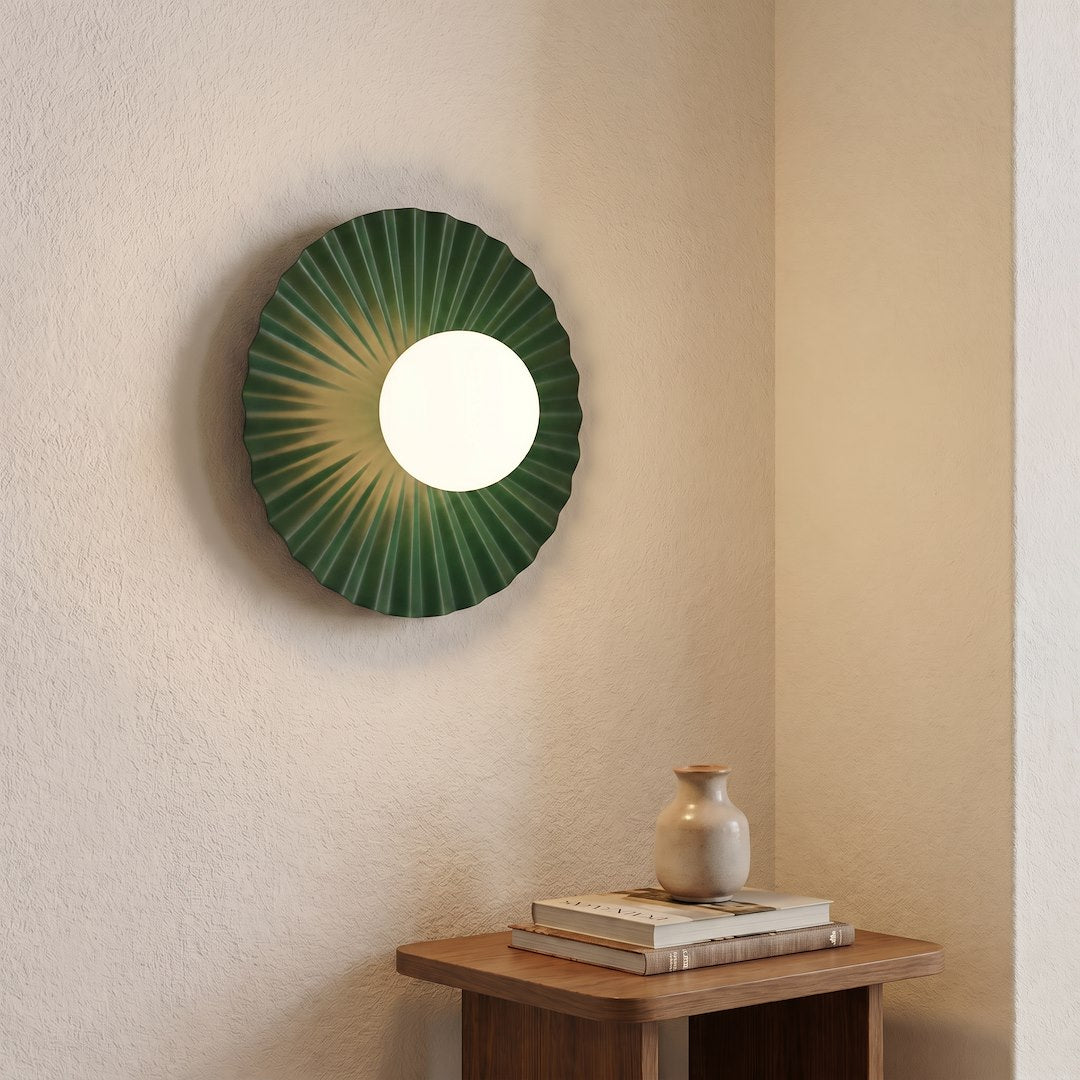 Applique murale Umbra verte, verre blanc, P 25 cm