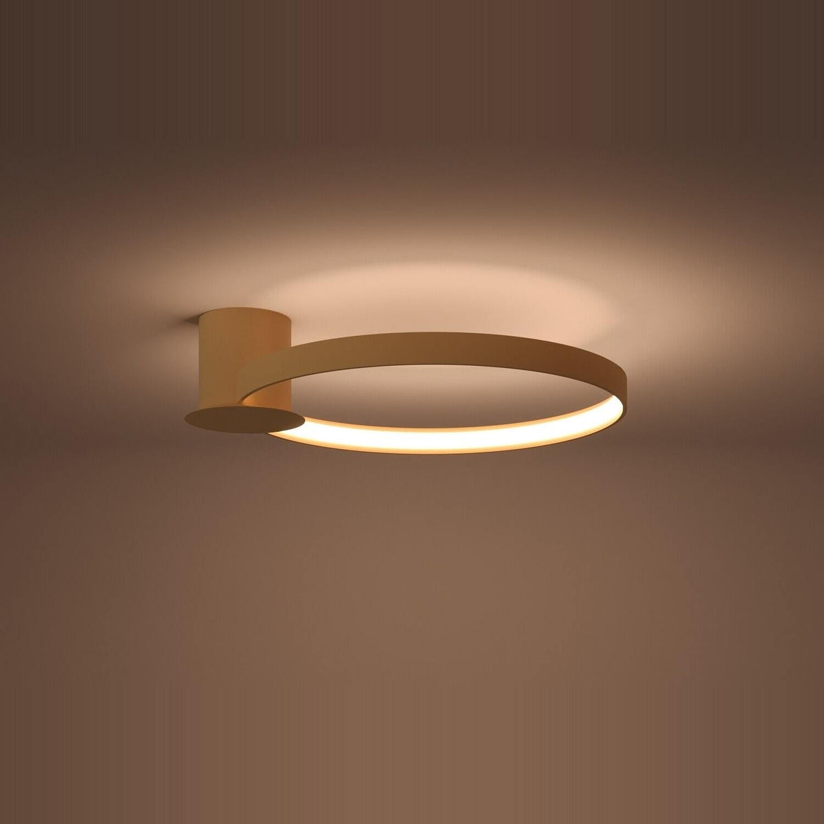 Plafonnier allumé diffusant une lumière chaude et tamisée dans la pièce