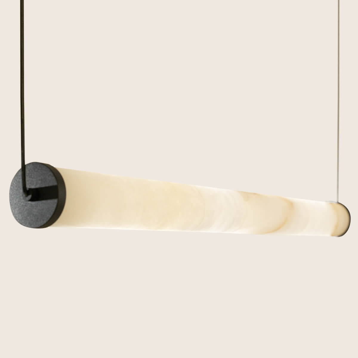 Suspension ZAMBELIS 20W Dimmable DESIGN Albatre Blanc et Noir Sable 2538