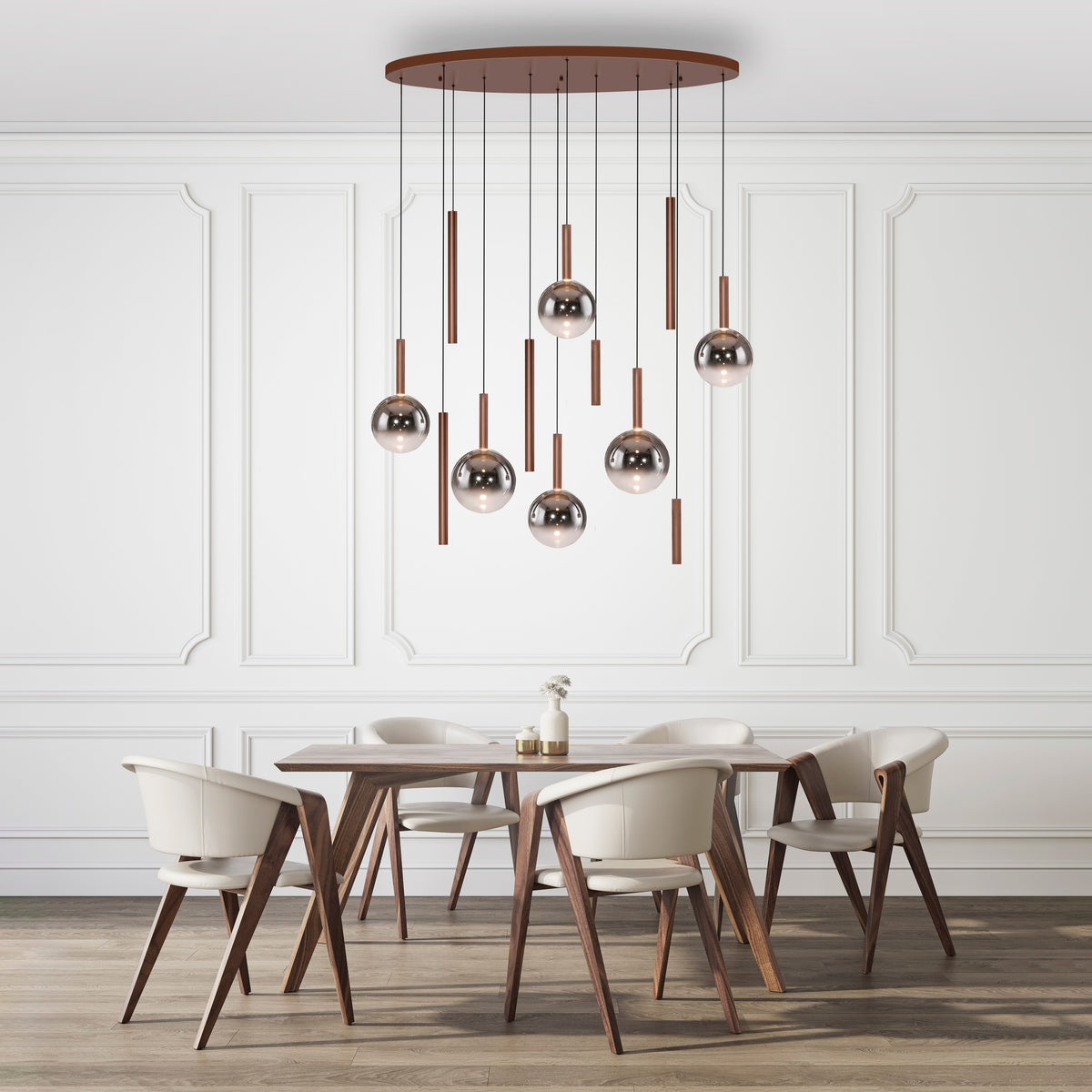 Mise en ambiance au-dessus d'une table de salle à manger blanche et bois