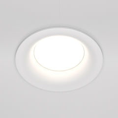 White Slim Spot