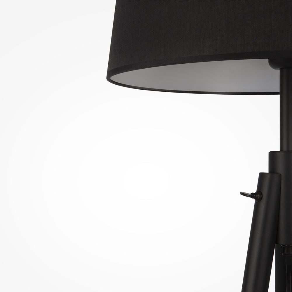 Calvin black floor lamp