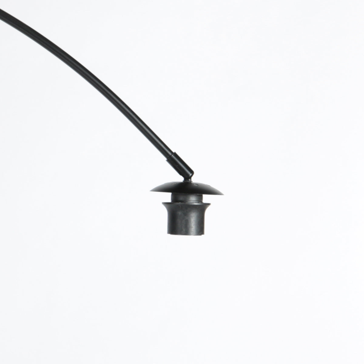 Curve 4275ZW black floor lamp with natural bamboo lampshade and sleek design – unique conception and functional use