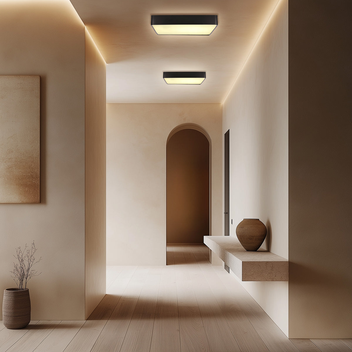 Mise en ambiance dans un couloir beige avec deux plafonniers allumés