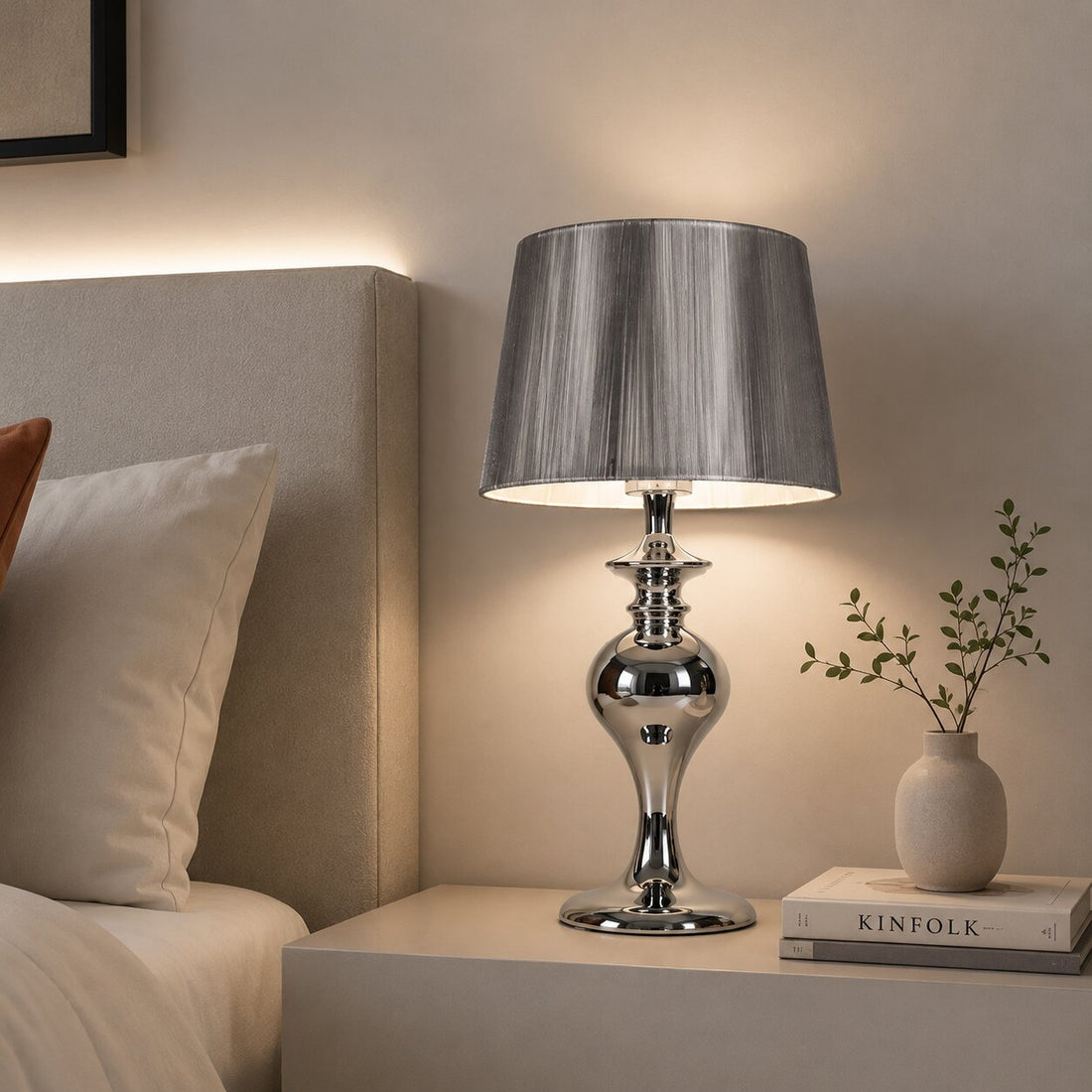 Lampe à poser Gillenia argentée