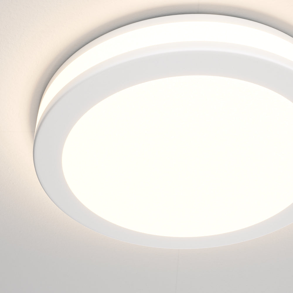 White phantom spot