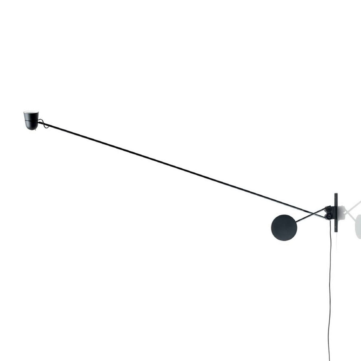 Applique murale LED Counterbalance en aluminium, noir