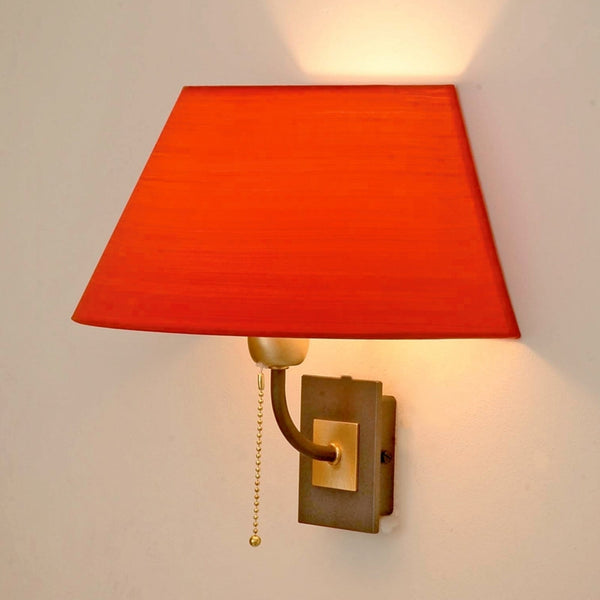 Applique murale Noble Living Elegant en métal, or et rouge, hauteur 30 cm