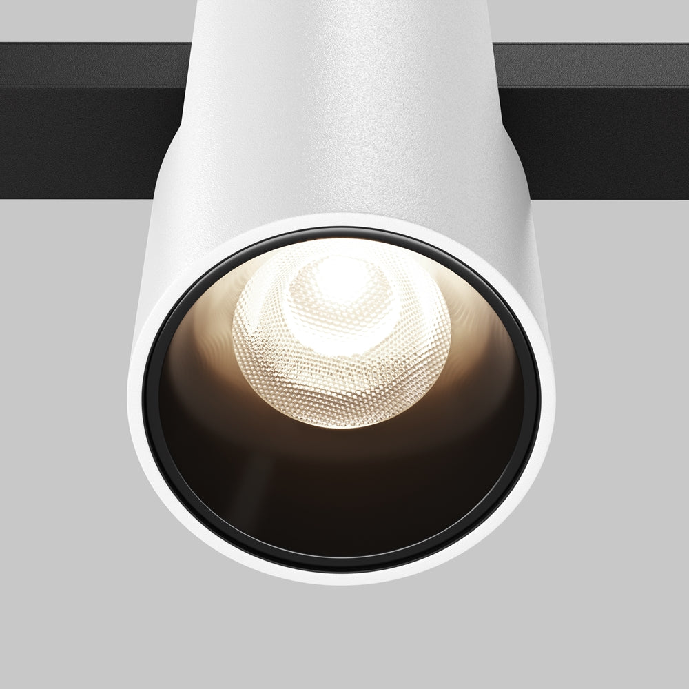 Alfa black spotlight