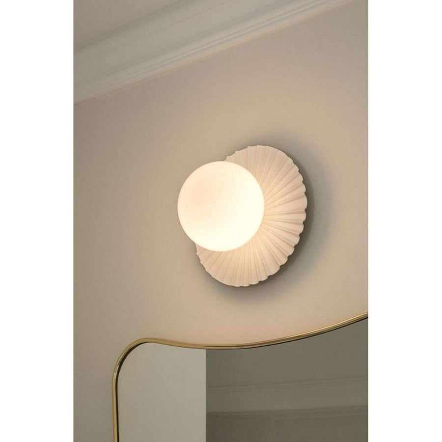 Applique murale Liila Muuse en verre, blanc, Ø 20 cm, IP44