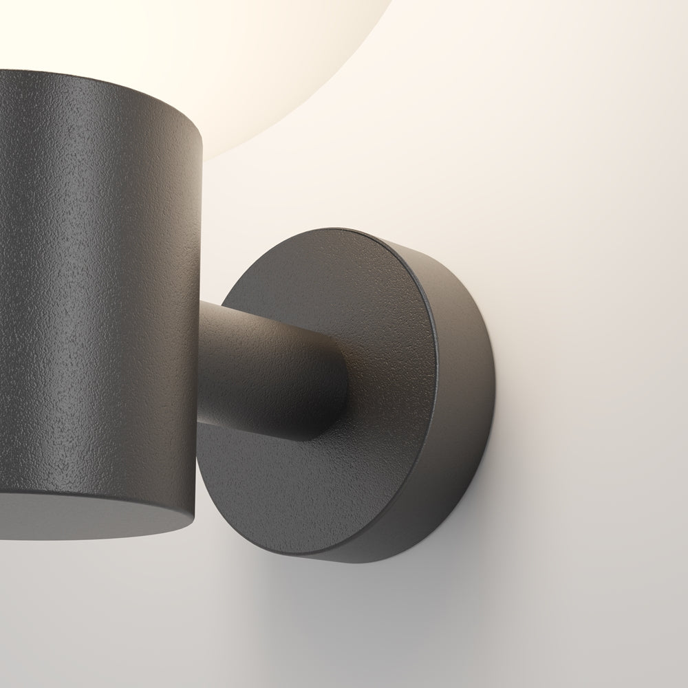 Bold black wall lamp