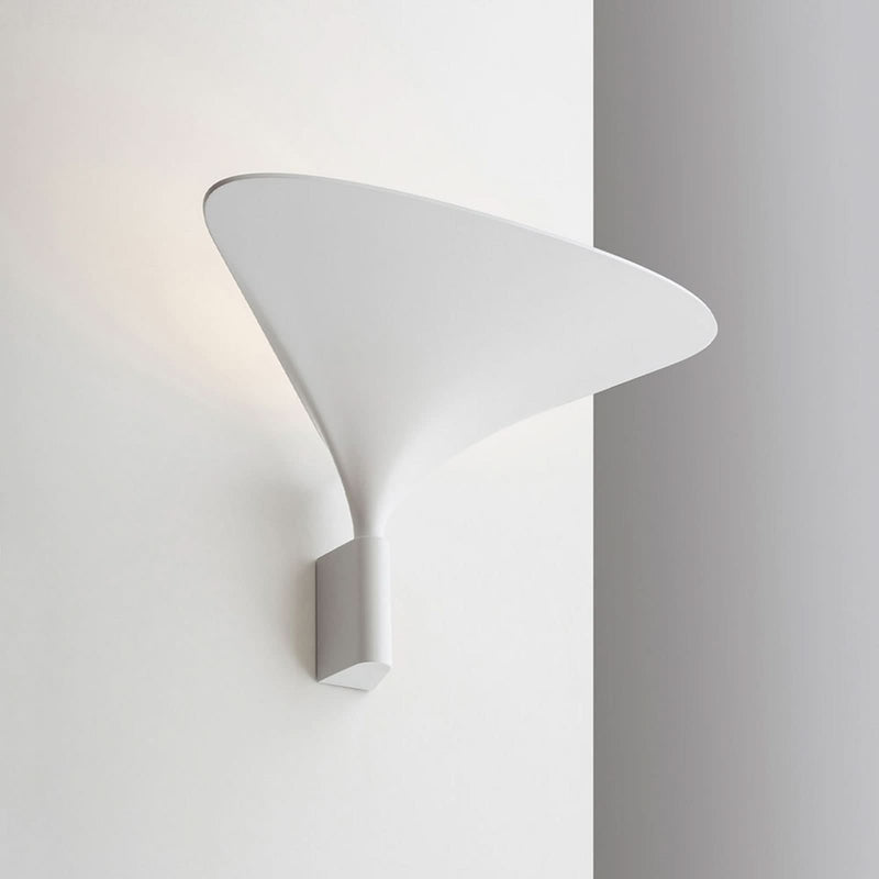 Applique murale LED Sunset W0 en aluminium, blanc mat, hauteur 22,5 cm, 3000 K