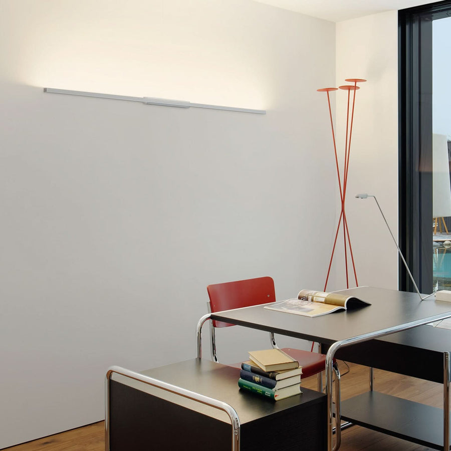 Applique murale LED SpinaLED 90cm en aluminium, chromé et blanc, hauteur 6,2 cm