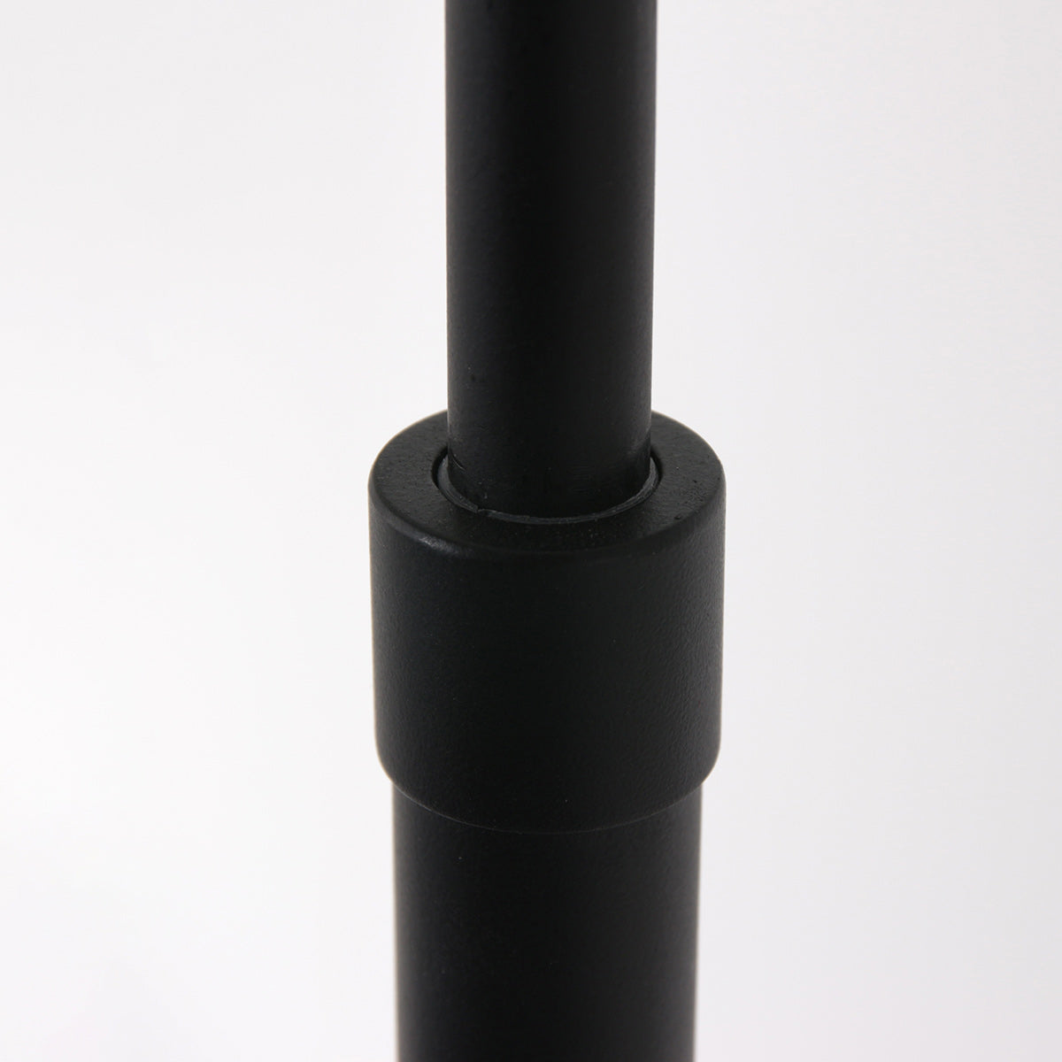Prestige Chic Black-White Floor Lamp