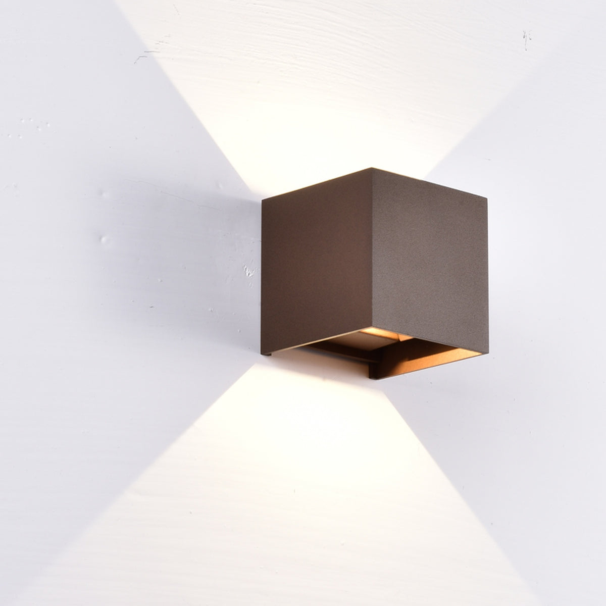 Applique extérieure LED Davos, IP54, à intensité variable, L 10 cm
