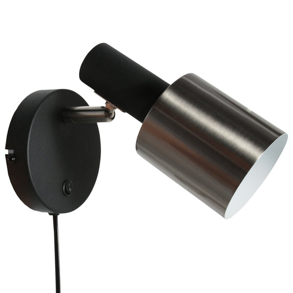 Fjorgard black wall lamp