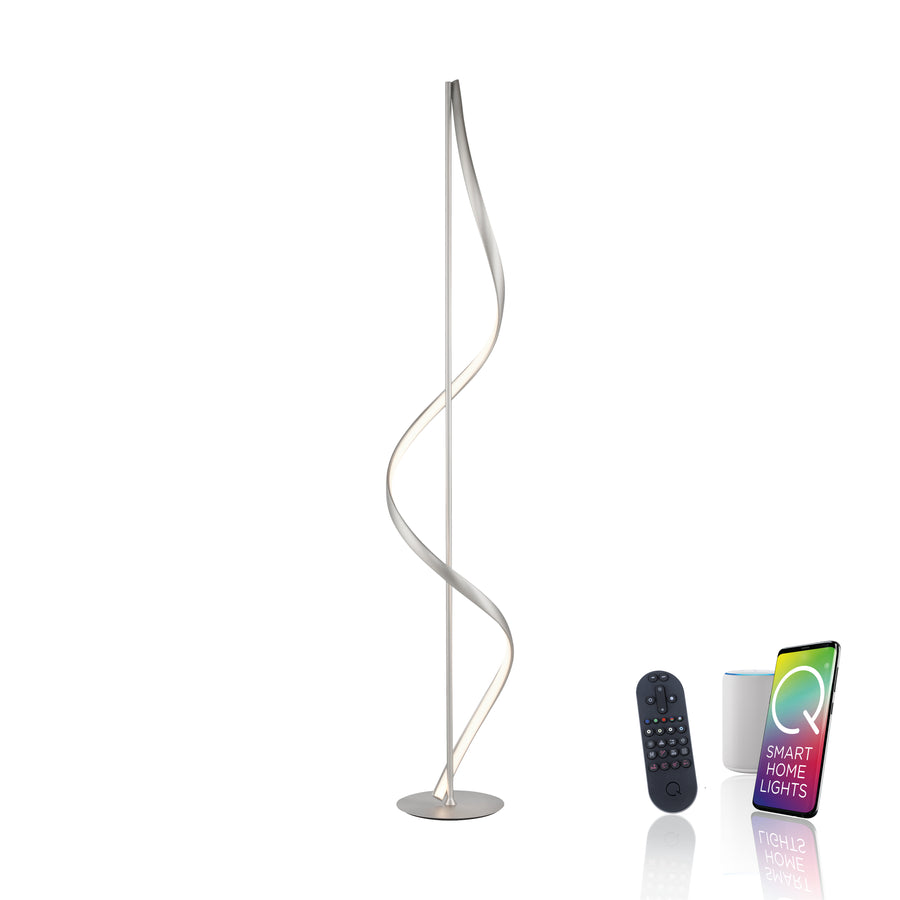 Vue du luminaire argenté avec télécommande, enceinte connectée et smartphone de contrôle.