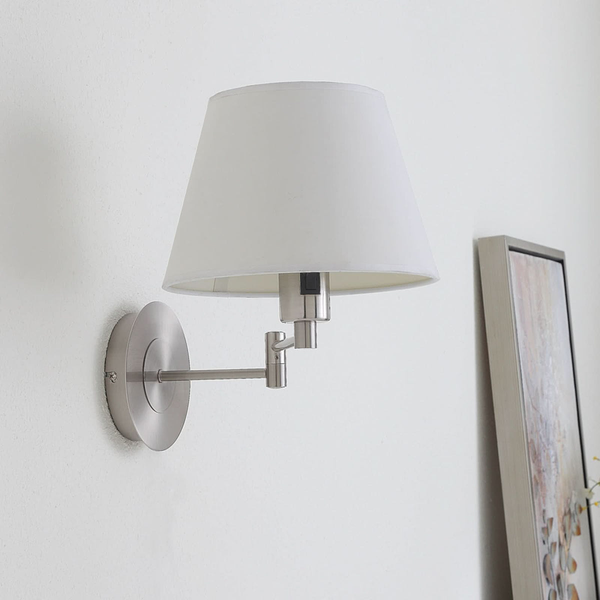 Applique murale Pola en tissu, nickel satiné et blanc, Ø 23 cm