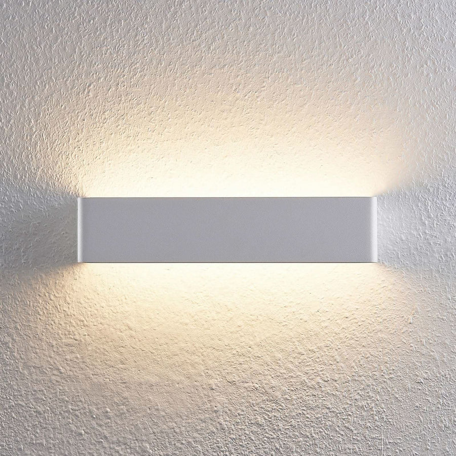 Applique murale LED Karam en aluminium, blanc, hauteur 8 cm, 3000 K, 11,2 W