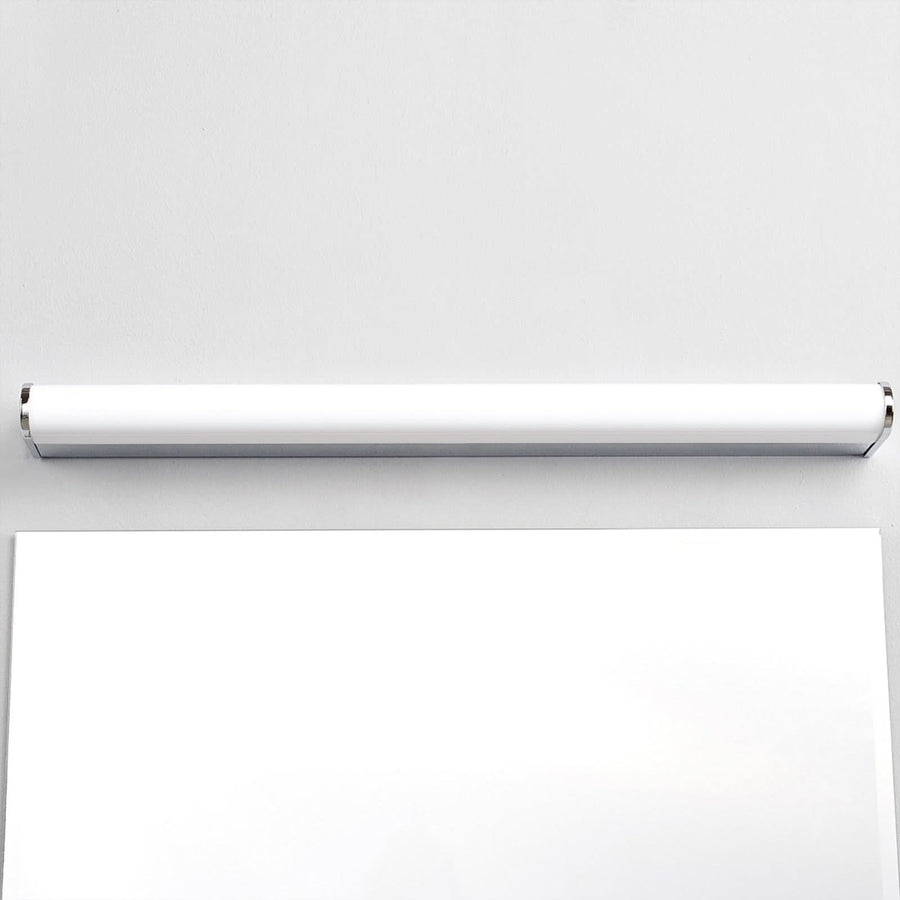 Applique murale LED en métal, chromé et blanc, hauteur 4 cm, IP44, 3000 K, 7,2 W, largeur 58 cm