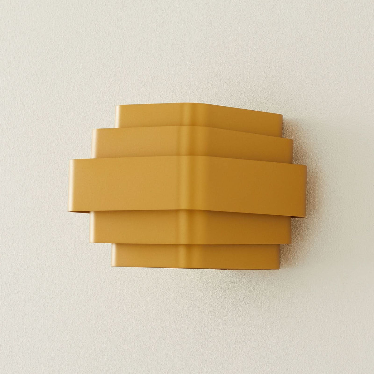 Applique murale J.j.w. 02 18 en aluminium, doré, hauteur 15 cm