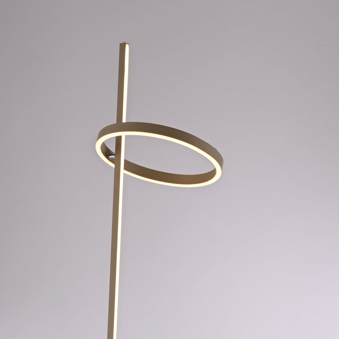 Lampadaire salon | Livdanilo
