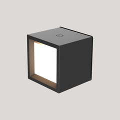 Box 8 cordless wall lamp, square