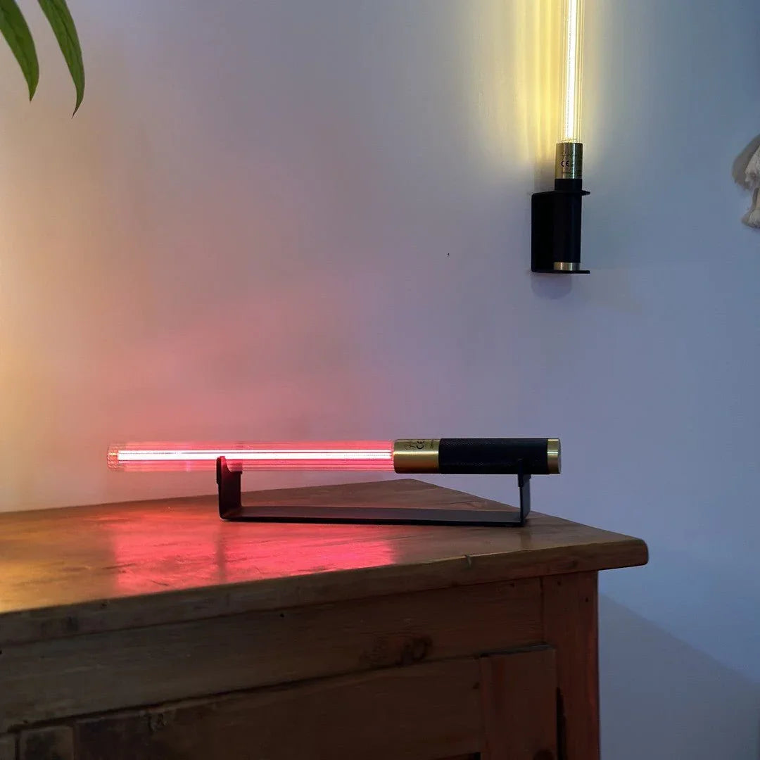 Hélios objet lumineux sans fil – Lampe de table ou applique LED rechargeable USB