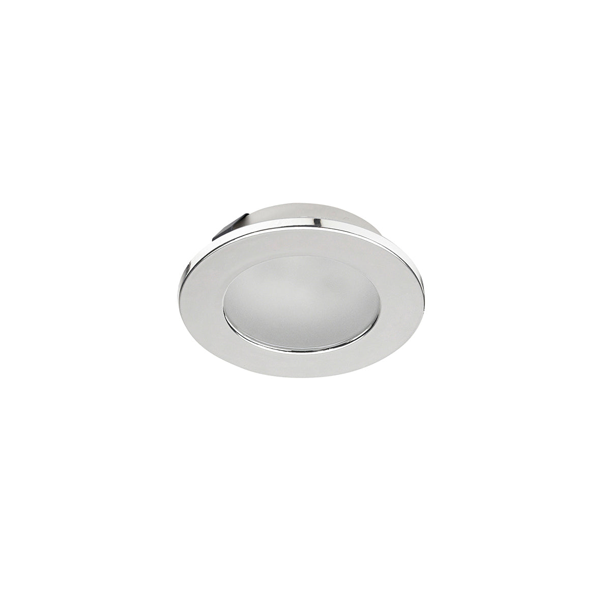Spot encastrable finition chromée brillante, vue de face sur fond neutre.