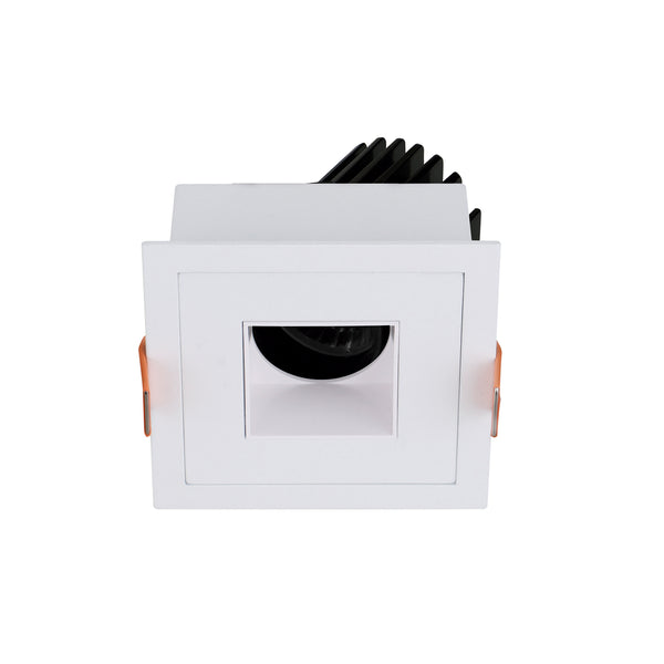 Spot encastrable orientable VIP3 carré, LED intégrée, variable DALI, extérieur blanc