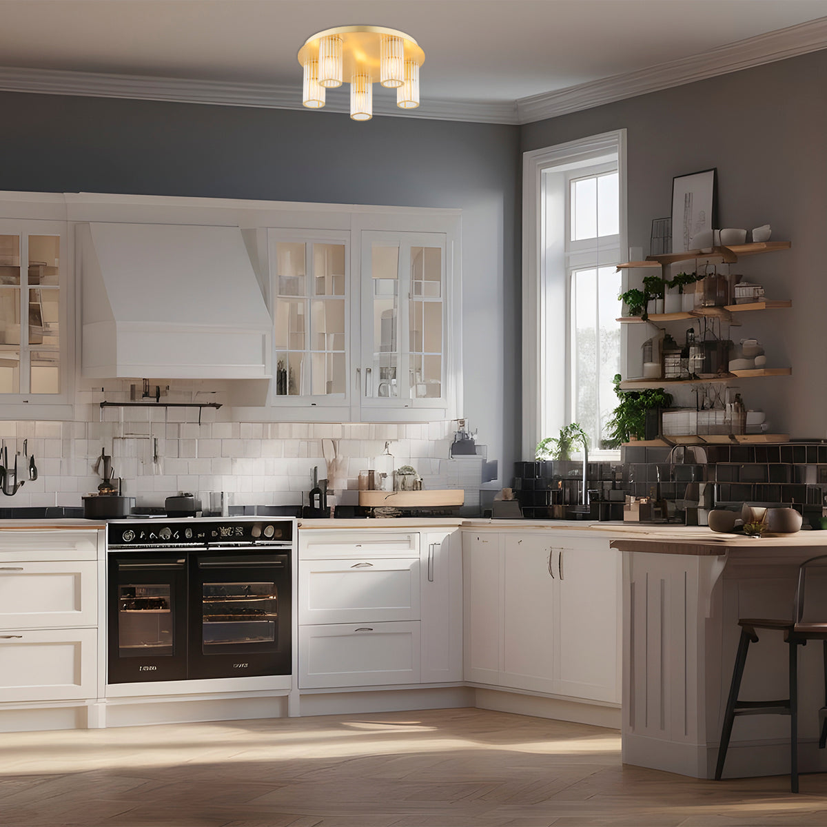 Mise en ambiance du plafonnier allumé au plafond d'une cuisine blanche