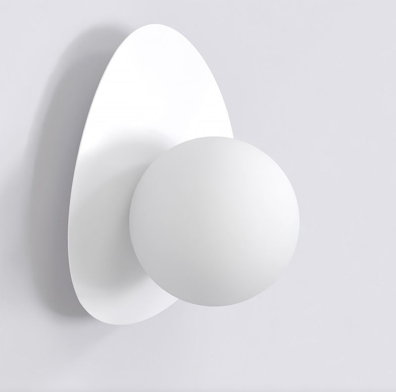 Ovo 1-light white wall lamp