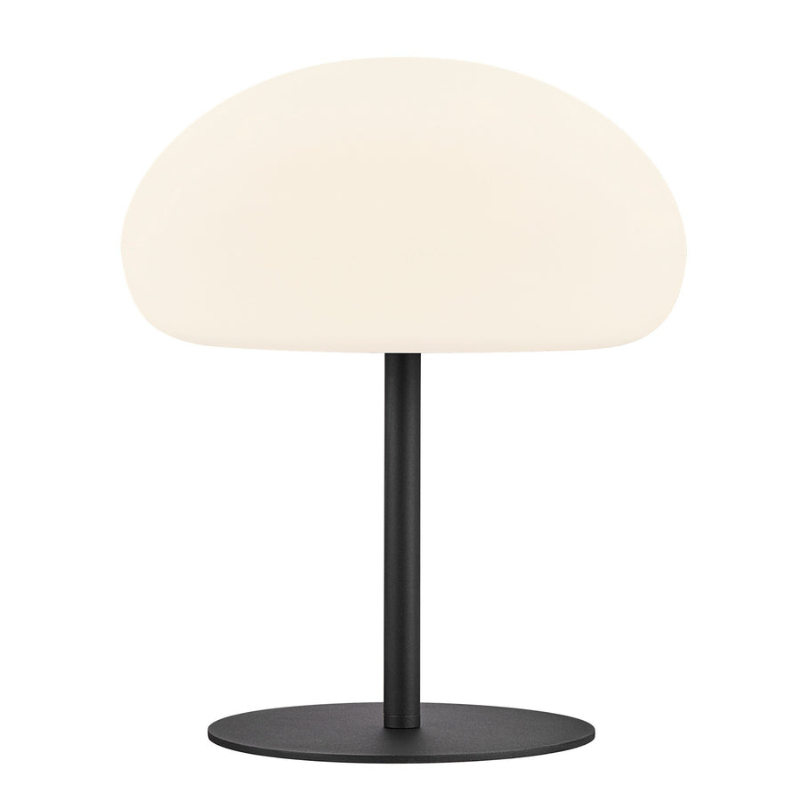 Vue de face du luminaire blanc sur fond neutre, abat-jour dôme et pied noir.