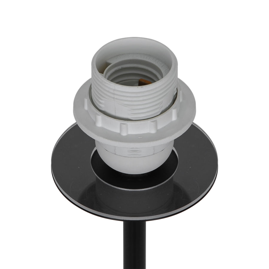 Détail de la douille blanche vissée sur le support noir du luminaire