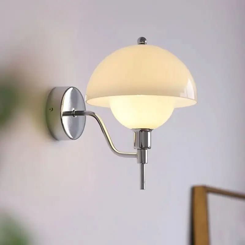 White Lampshade Wall Sconce | Xier