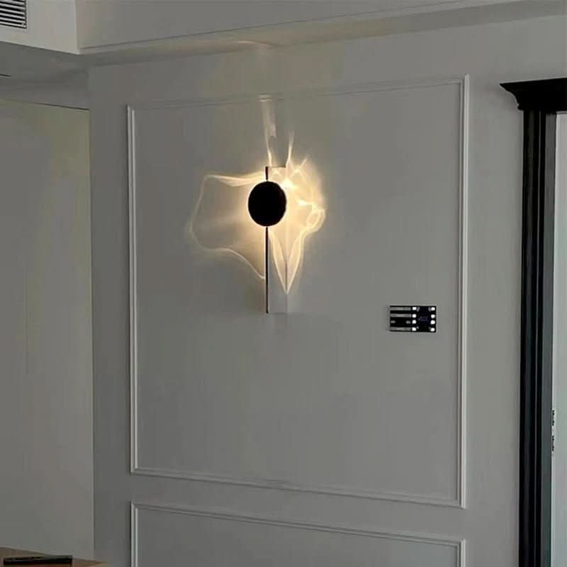 Northern Lights Wall Lamp | Rian